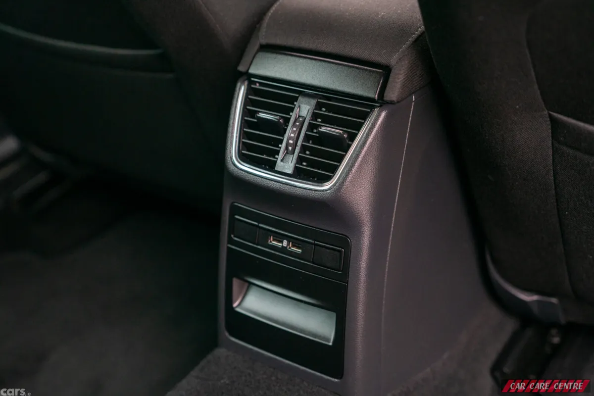 Skoda Octavia Estate, Petrol, 2018, Grey