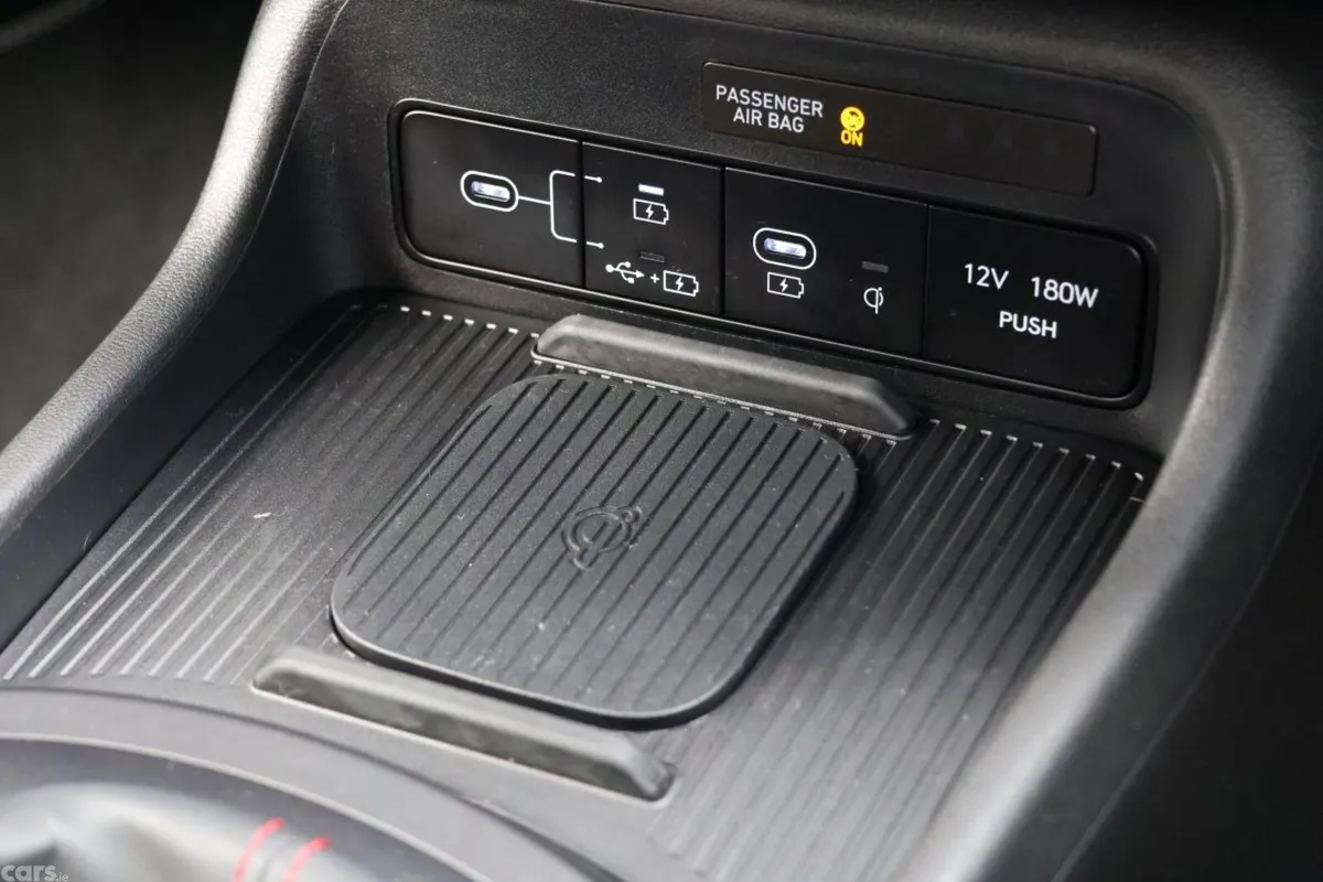 Hyundai KONA MPV, Petrol, 2025, Black