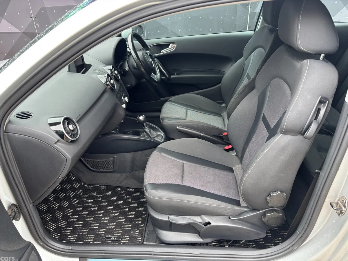 Audi A1 Hatchback, Petrol, 2011, Silver