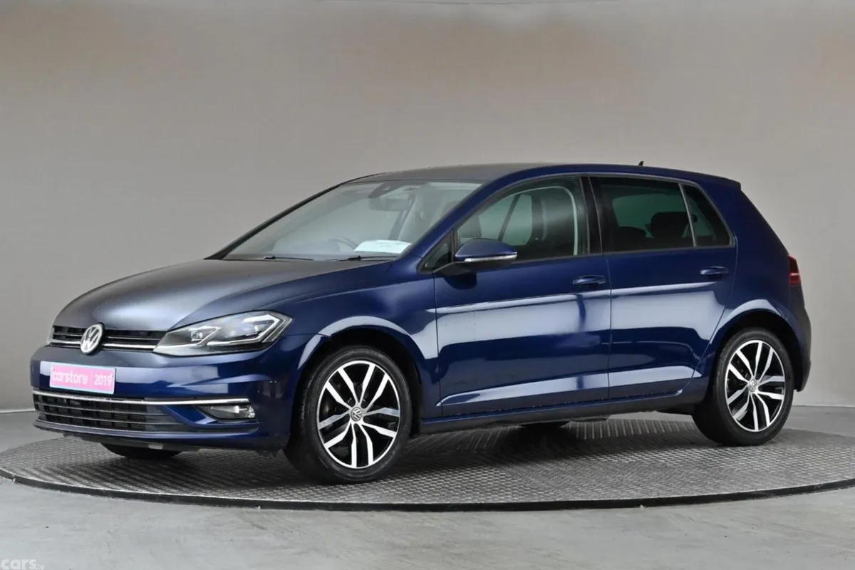 Volkswagen Golf Hatchback, Petrol, 2019, Blue
