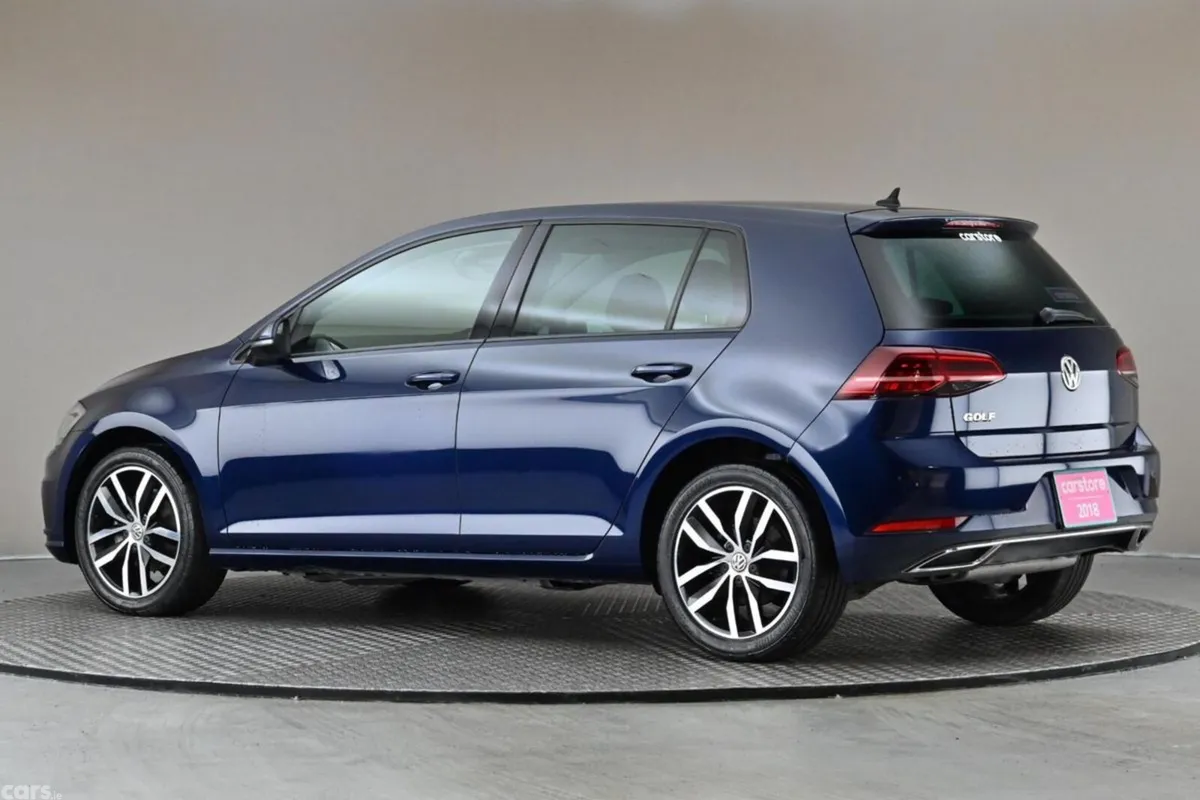 Volkswagen Golf Hatchback, Petrol, 2019, Blue