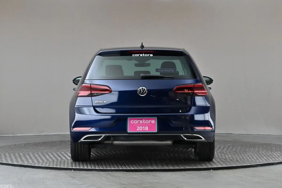 Volkswagen Golf Hatchback, Petrol, 2019, Blue