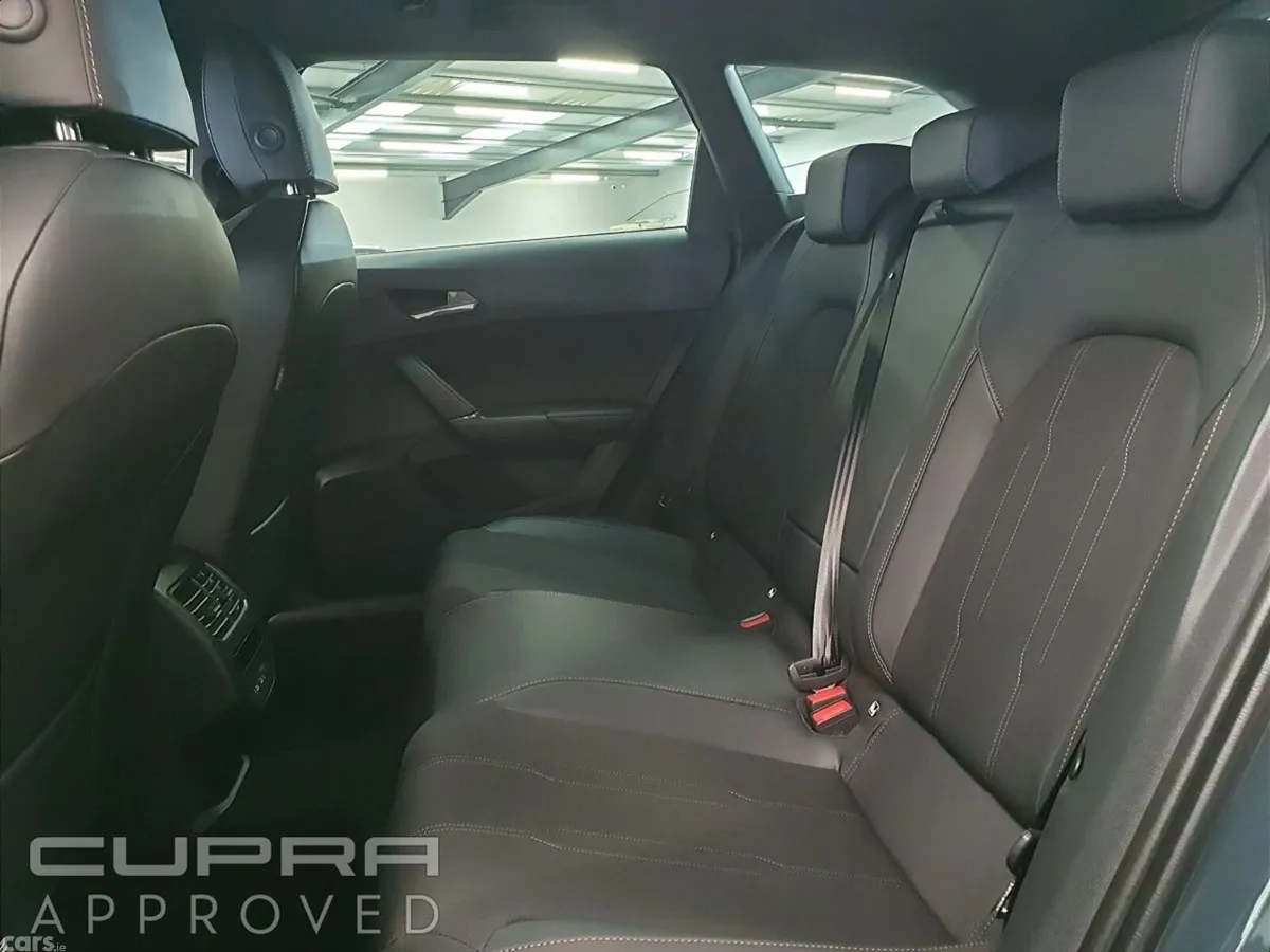 Cupra Leon Estate, Diesel, 2025, Blue