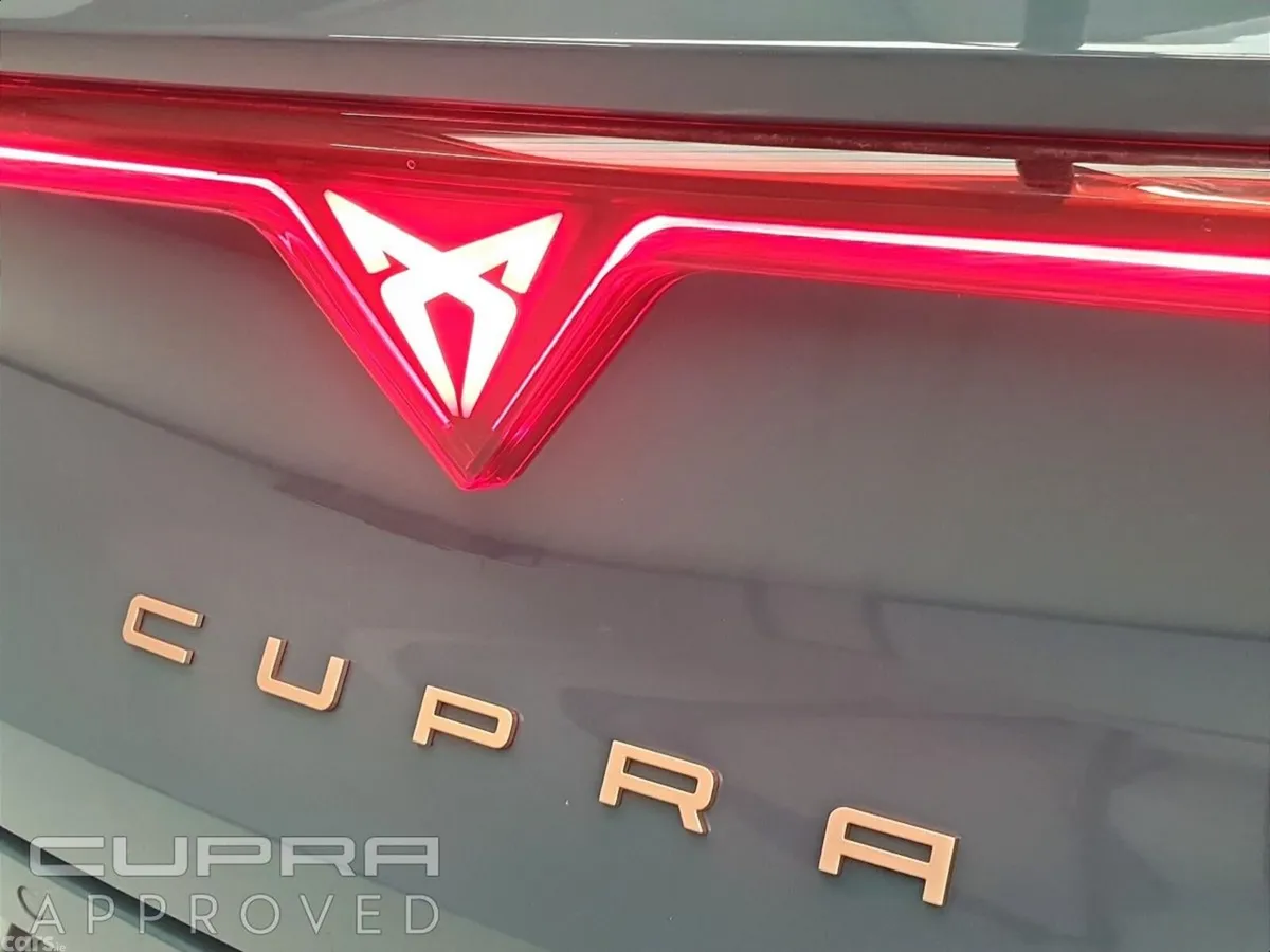 Cupra Leon Estate, Diesel, 2025, Blue