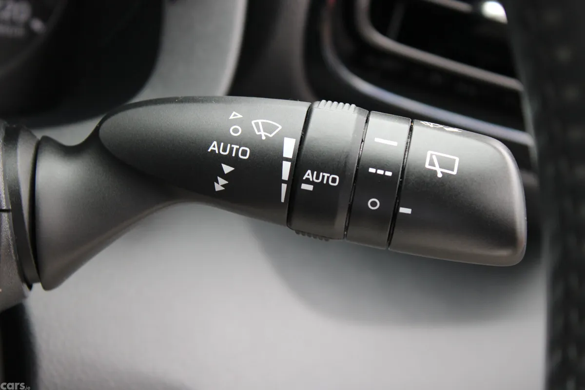 Toyota Yaris Hatchback, Petrol Hybrid, 2022, Green