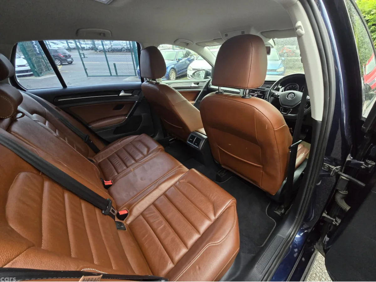 Volkswagen Golf Hatchback, Petrol, 2014, Blue