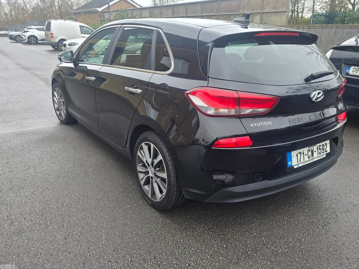 Hyundai i30 Hatchback, Diesel, 2017, Black