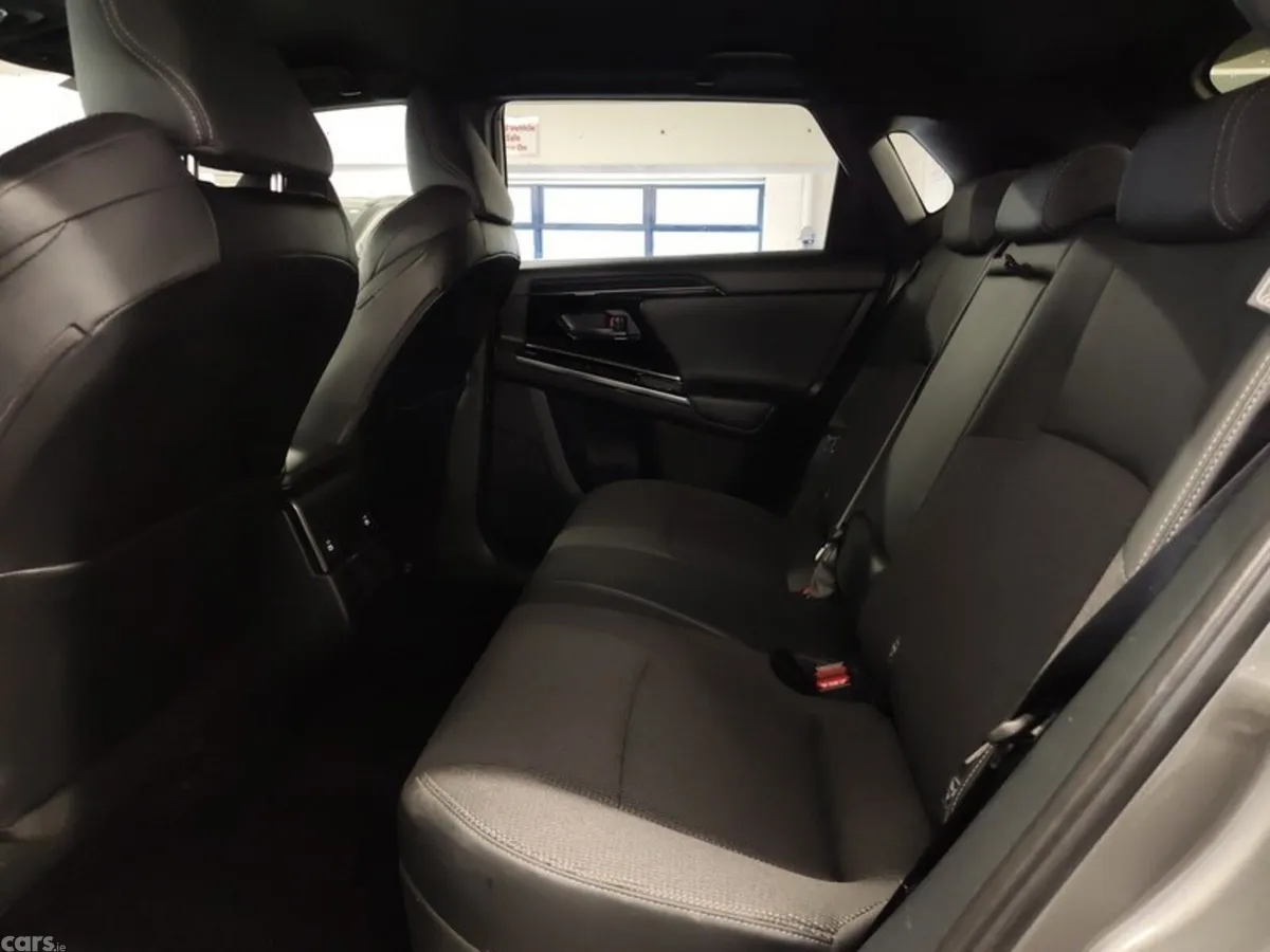 Toyota bZ4X Estate, Electric, 2023, Silver