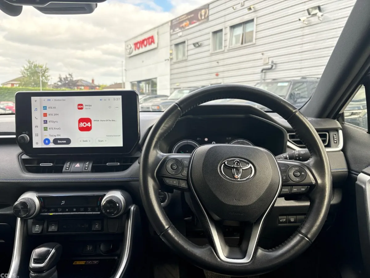 Toyota RAV4 SUV, Petrol Hybrid, 2024, Blue