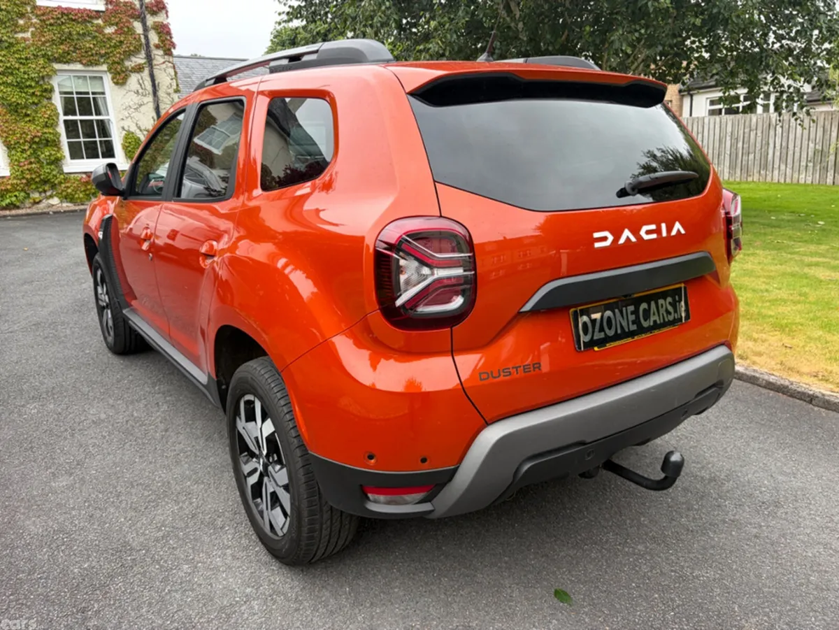 Dacia Duster Hatchback, Gas, 2023, Orange