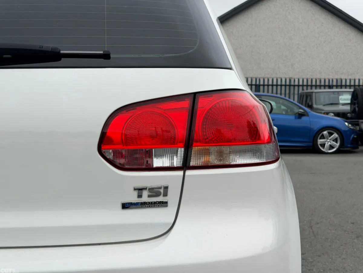 Volkswagen Golf Hatchback, Petrol, 2013, White