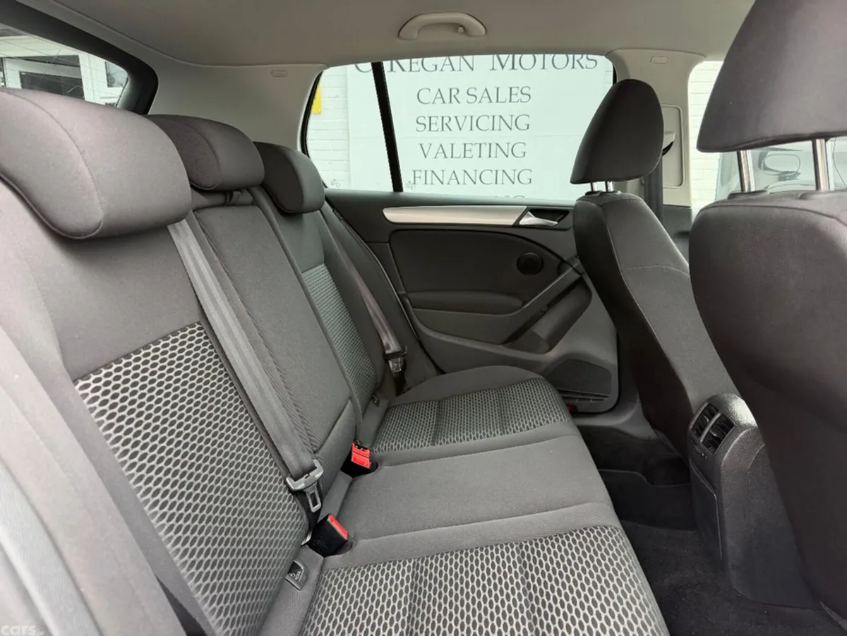 Volkswagen Golf Hatchback, Petrol, 2013, White