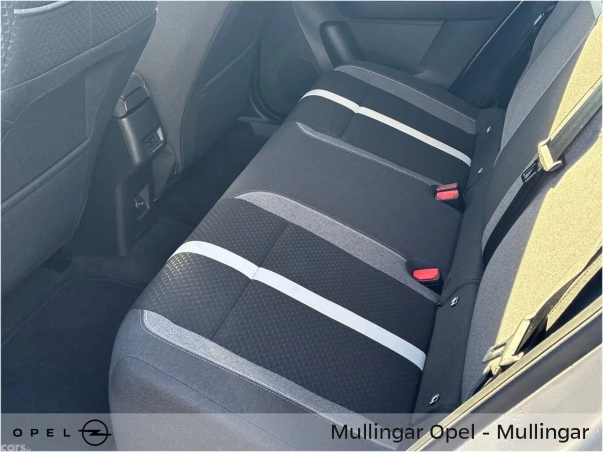 Opel Frontera SUV, Electric, 2025, Silver