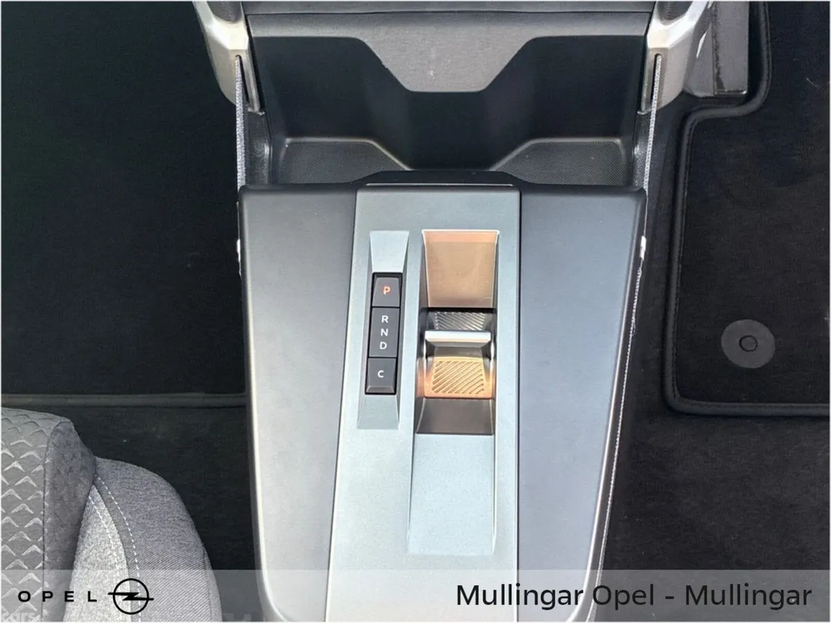 Opel Frontera SUV, Electric, 2025, Silver