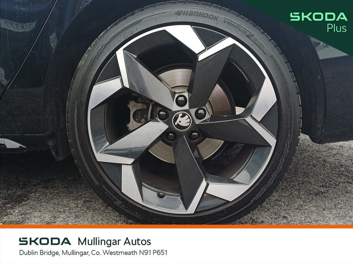Skoda Superb Saloon, Diesel, 2026, Black