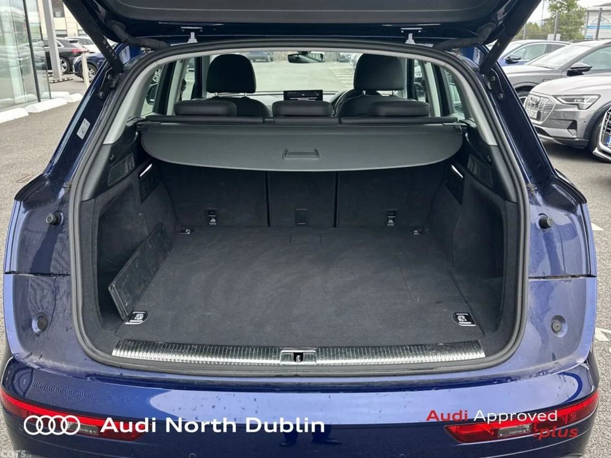 Audi Q5 SUV, Petrol Plug-in Hybrid, 2023, Blue