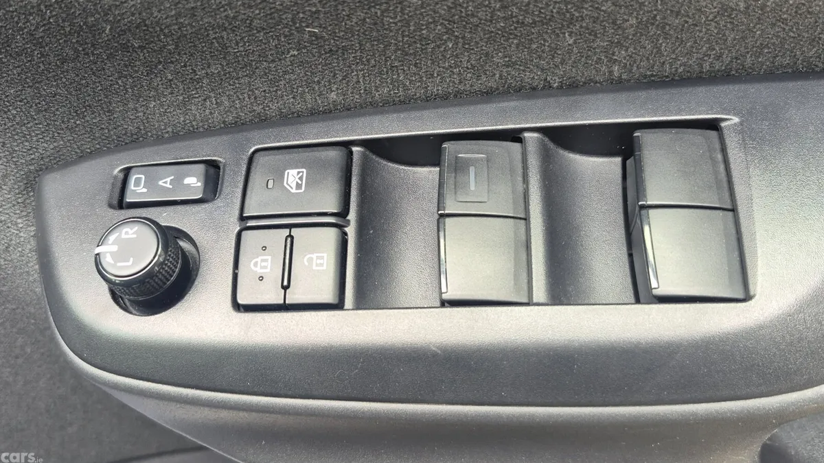 Toyota Yaris Hatchback, Petrol Hybrid, 2021, Brown