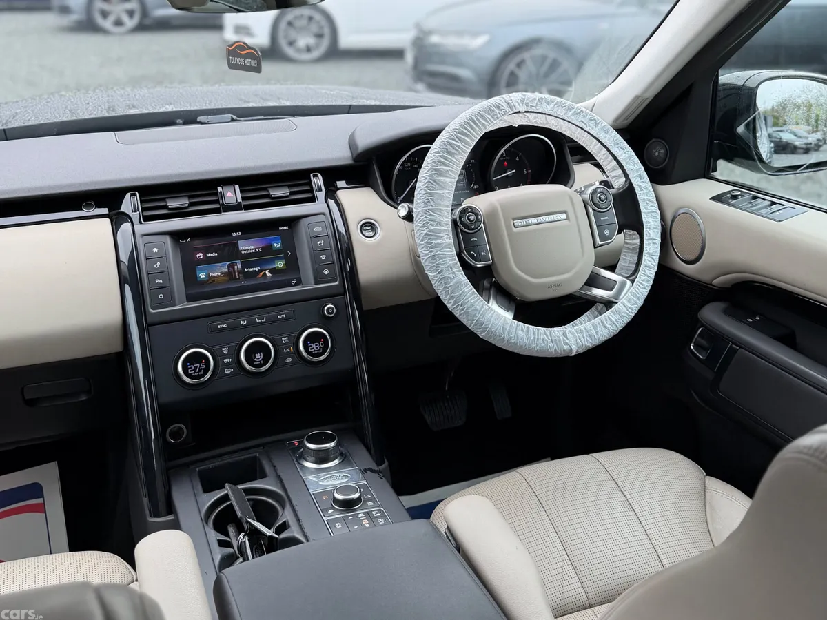 Land Rover Discovery SUV, Diesel, 2018, Black