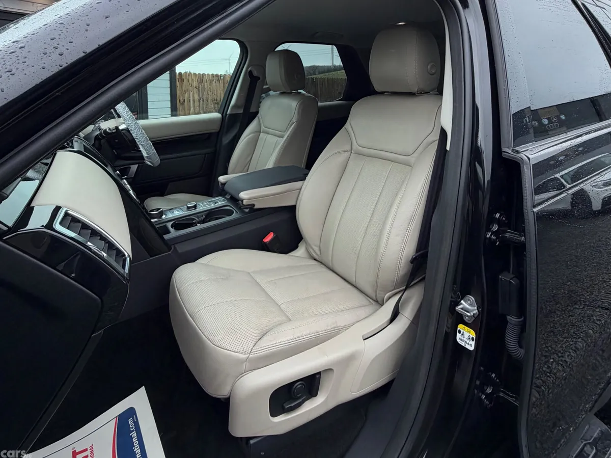 Land Rover Discovery SUV, Diesel, 2018, Black