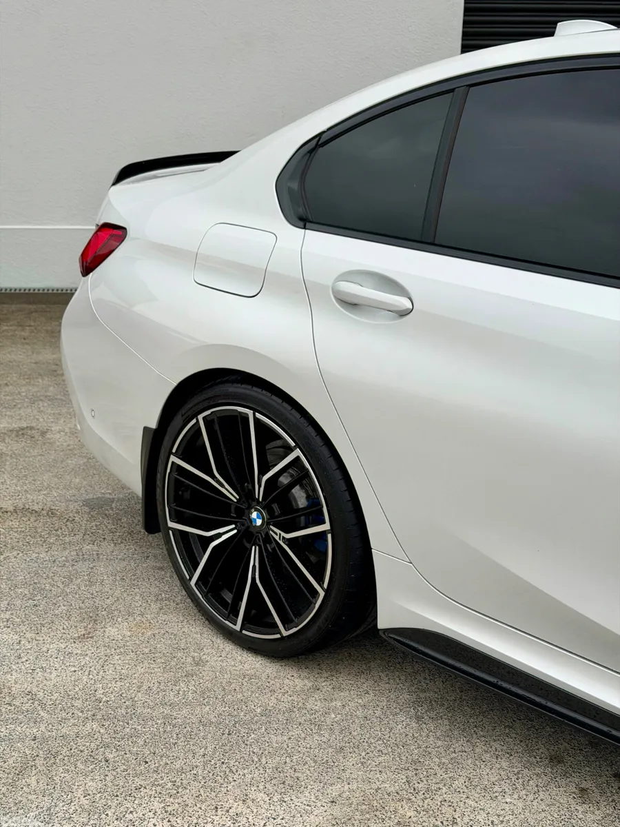 BMW 3-Series Saloon, Diesel, 2020, White