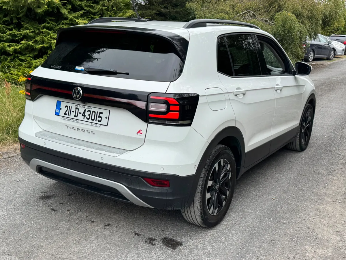 Volkswagen T-Cross Hatchback, Petrol, 2021, White