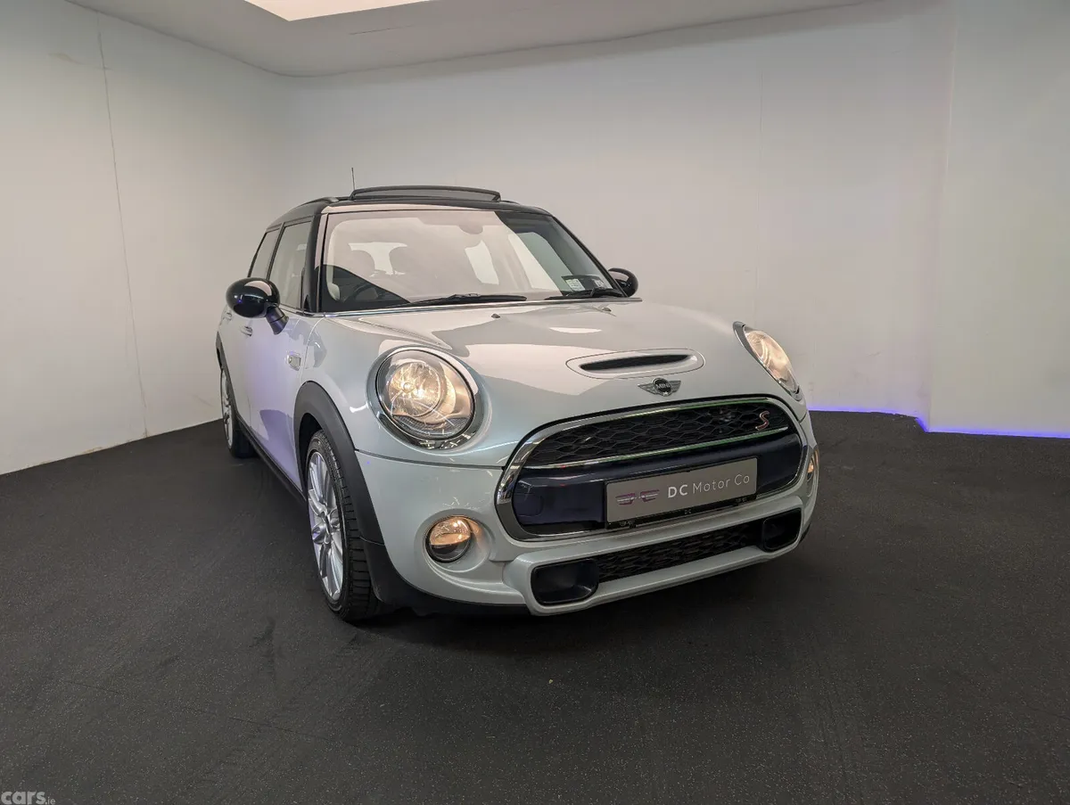 Mini Cooper Estate/Jeep, Diesel, 2015, Silver