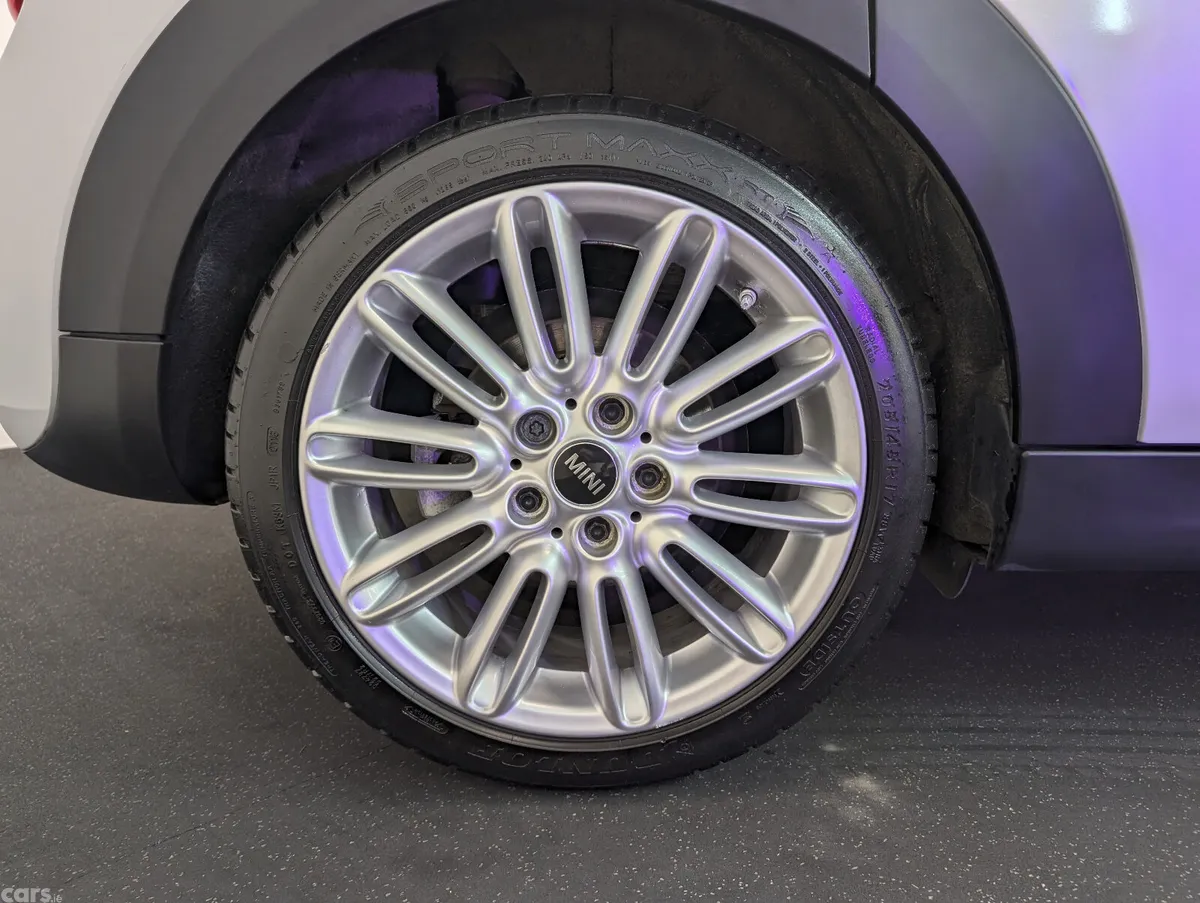 Mini Cooper Estate/Jeep, Diesel, 2015, Silver