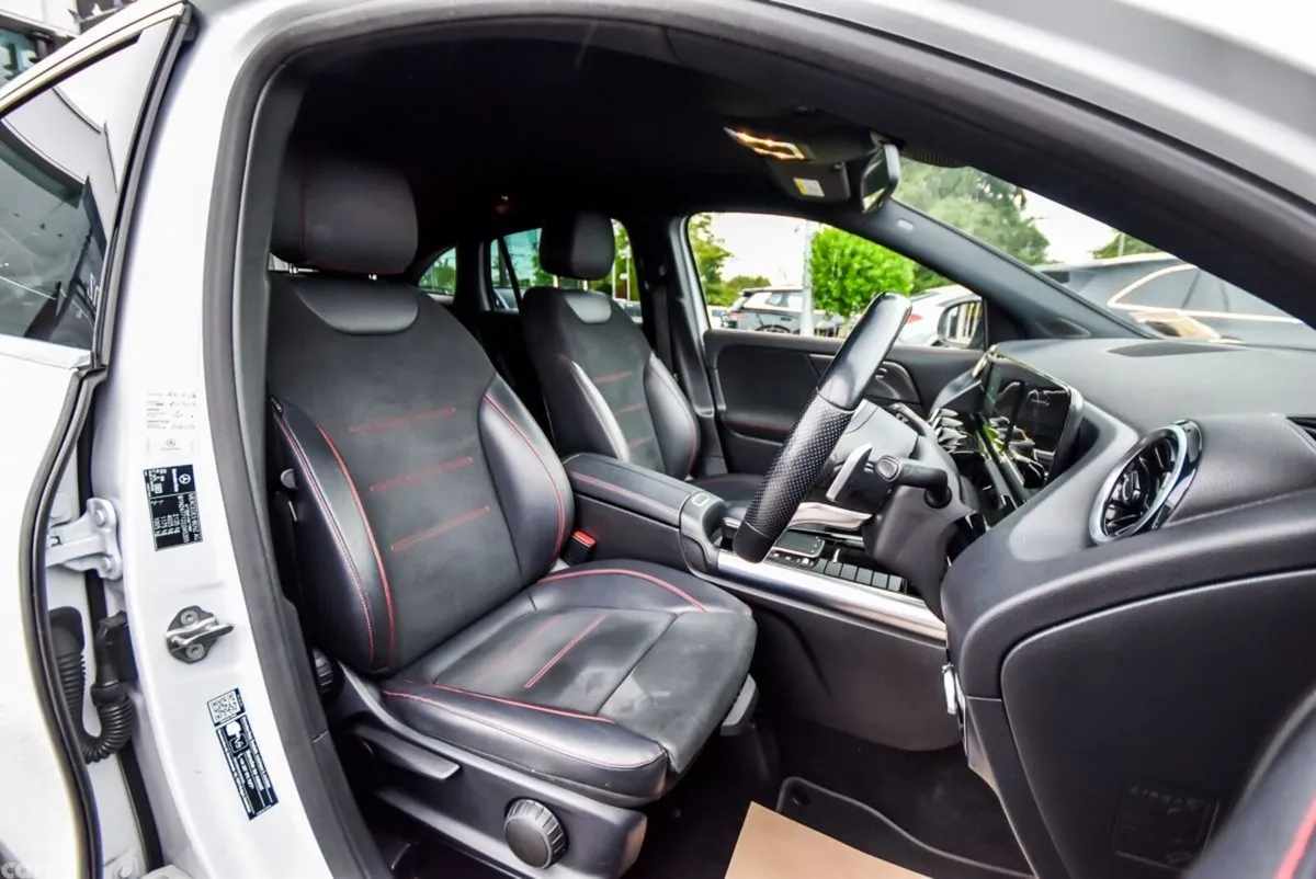 Mercedes-Benz GLA SUV, Diesel, 2022, White