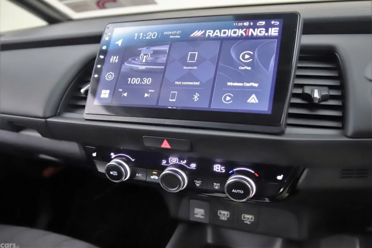 Honda Fit Hatchback, Petrol Hybrid, 2022, Blue