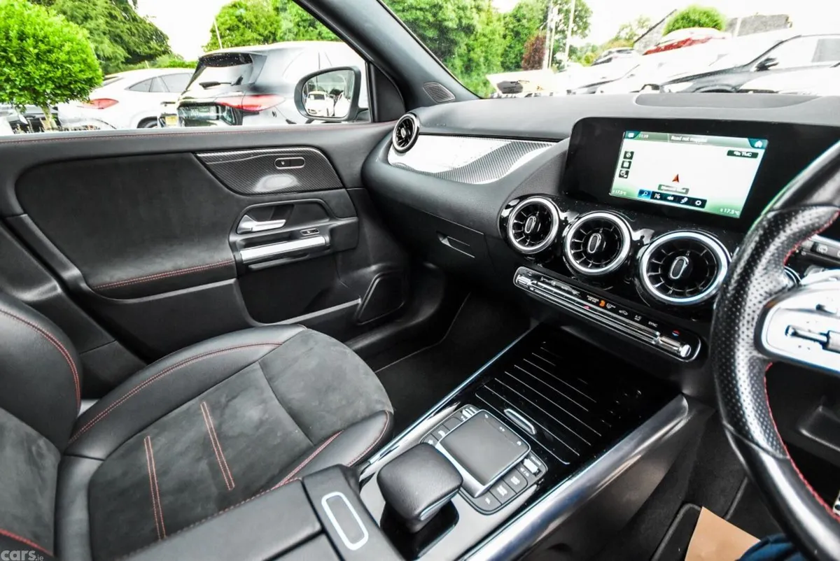 Mercedes-Benz GLA SUV, Diesel, 2022, White