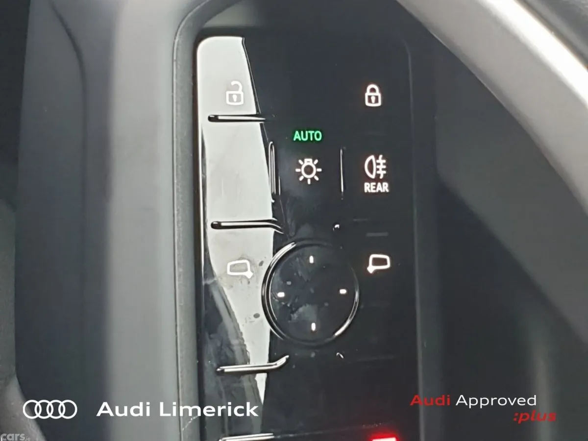 Audi Q5 SUV, Petrol Plug-in Hybrid, 2026, Blue