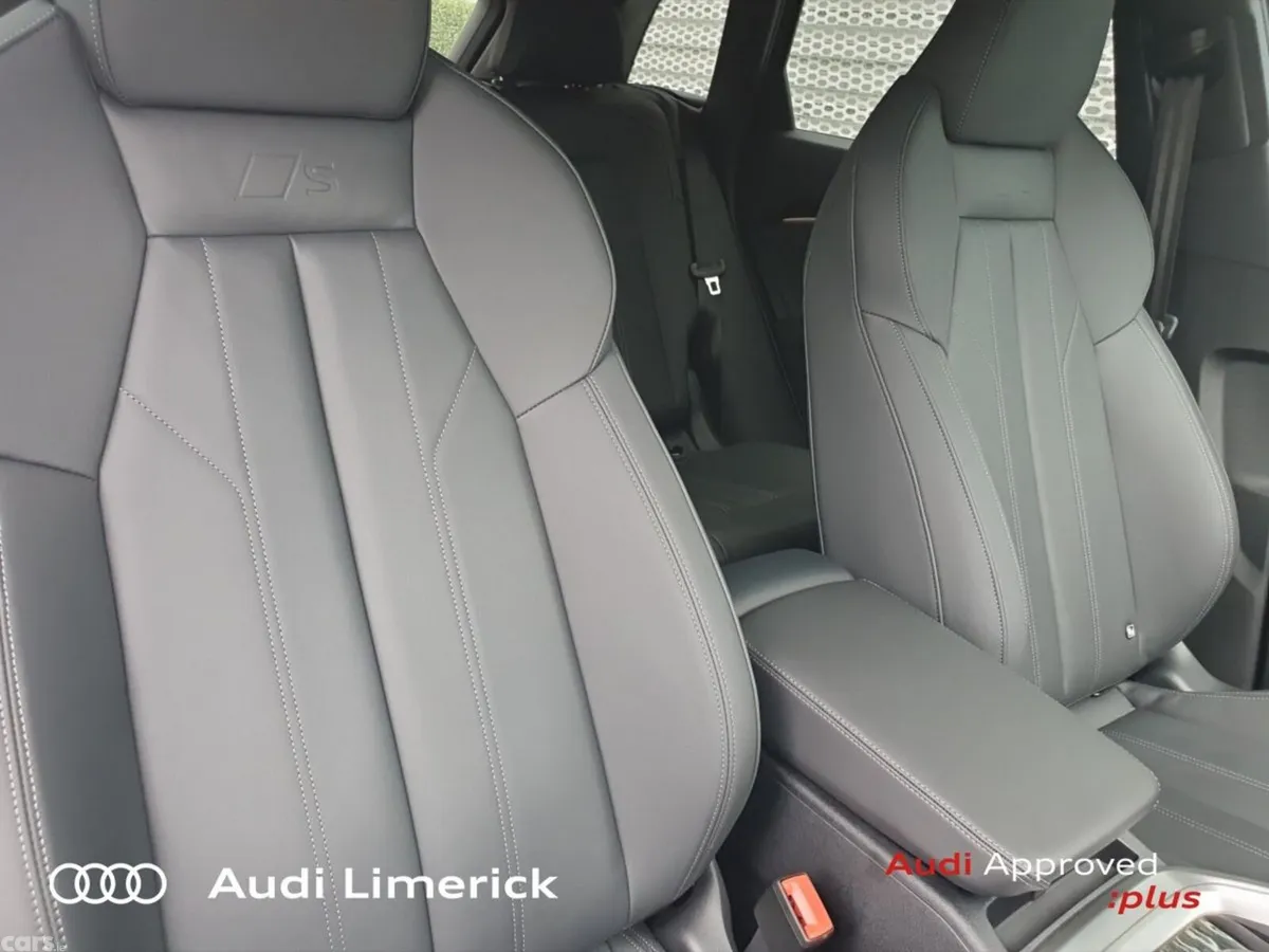 Audi Q5 SUV, Petrol Plug-in Hybrid, 2026, Blue