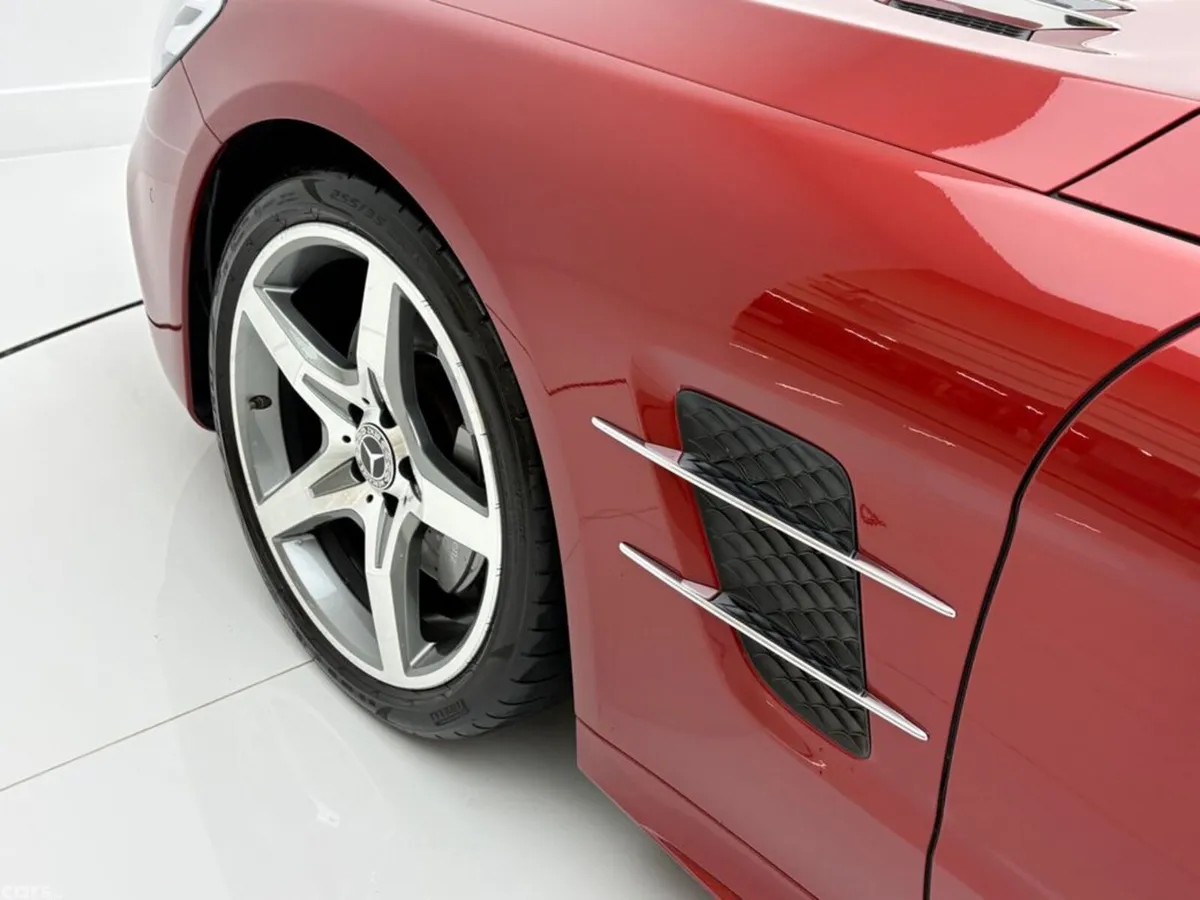 Mercedes-Benz SL-Class Convertible, Petrol, 2019, Red