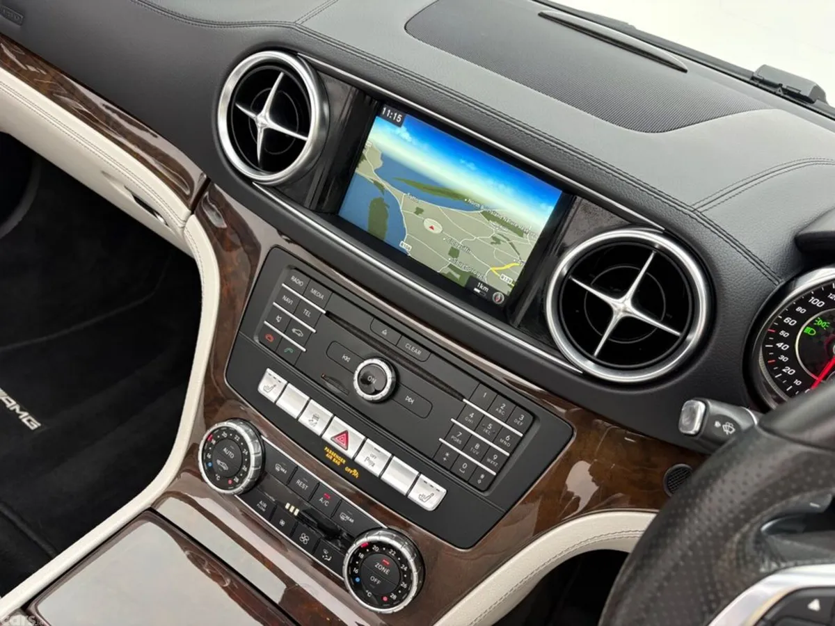 Mercedes-Benz SL-Class Convertible, Petrol, 2019, Red