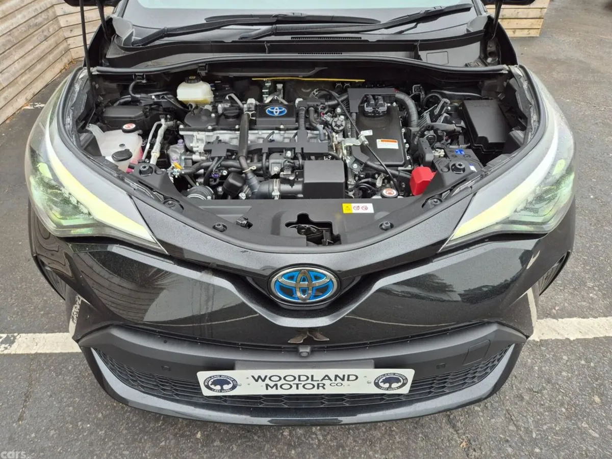 Toyota C-HR SUV, Petrol Hybrid, 2023, Black