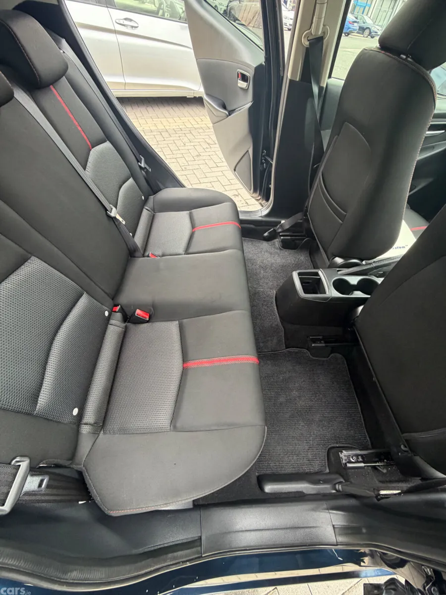 Mazda Demio MPV, Diesel, 2015, Navy