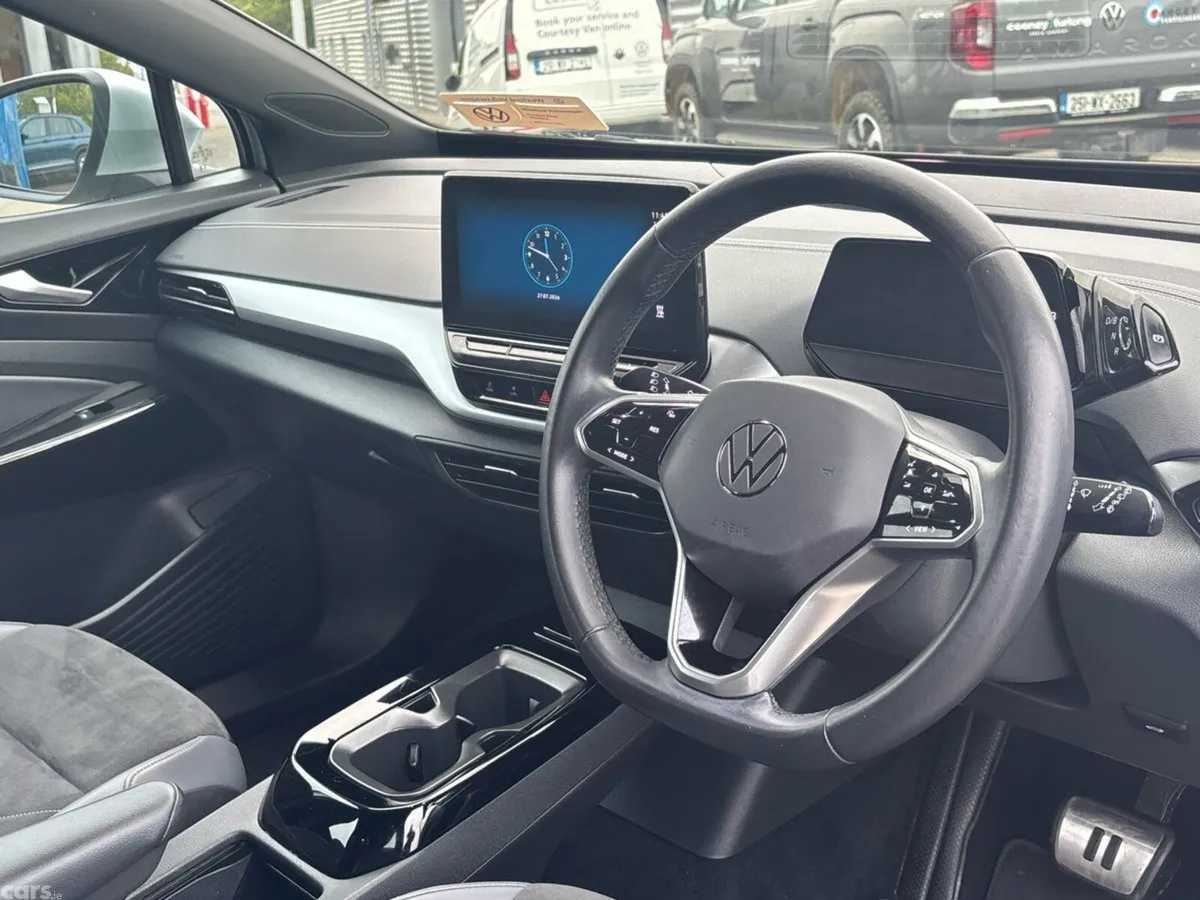 Volkswagen ID.4 SUV, Electric, 2024, Grey