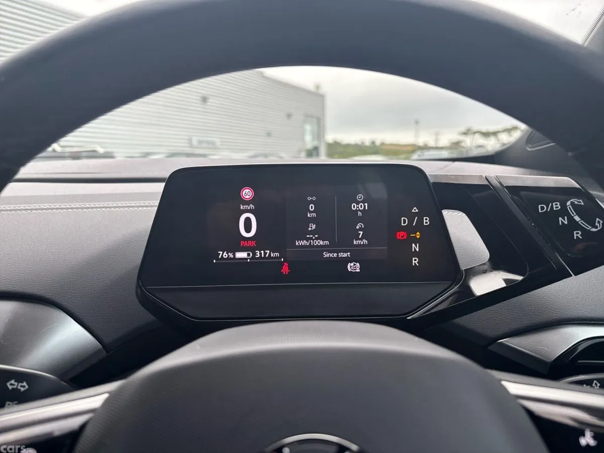 Volkswagen ID.4 SUV, Electric, 2024, Grey