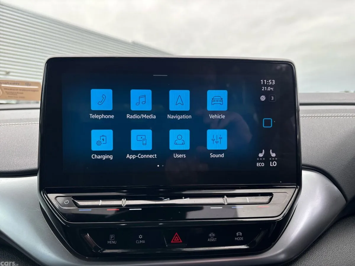 Volkswagen ID.4 SUV, Electric, 2024, Grey