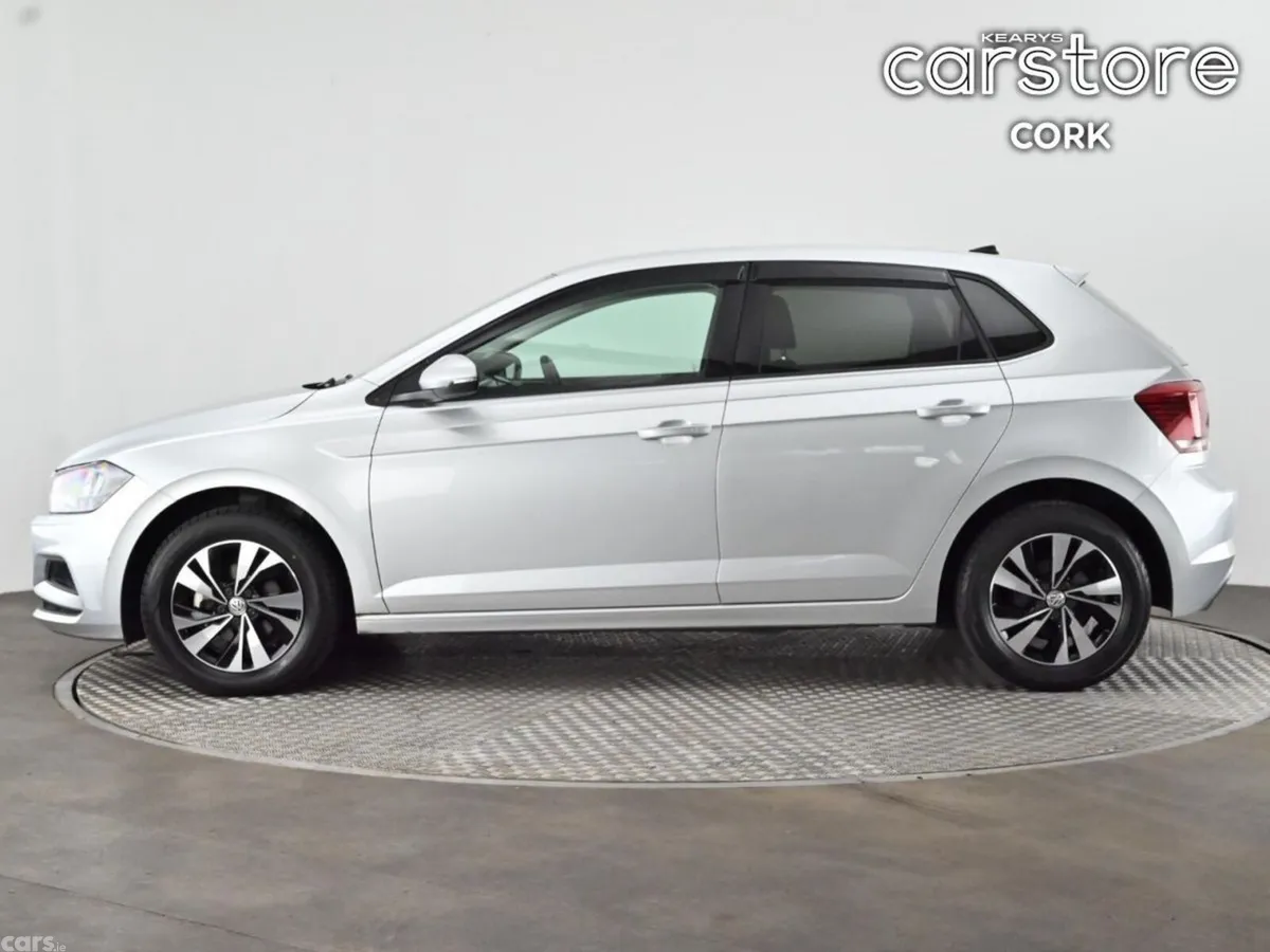 Volkswagen Polo Hatchback, Petrol, 2018, Silver
