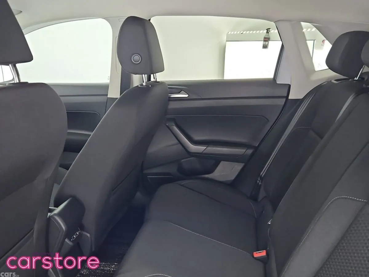 Volkswagen Polo Hatchback, Petrol, 2018, Silver