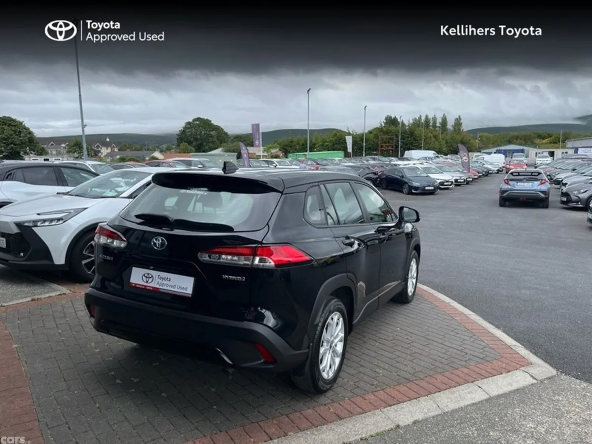 Toyota Corolla Cross Hatchback, Petrol Hybrid, 2024, Black