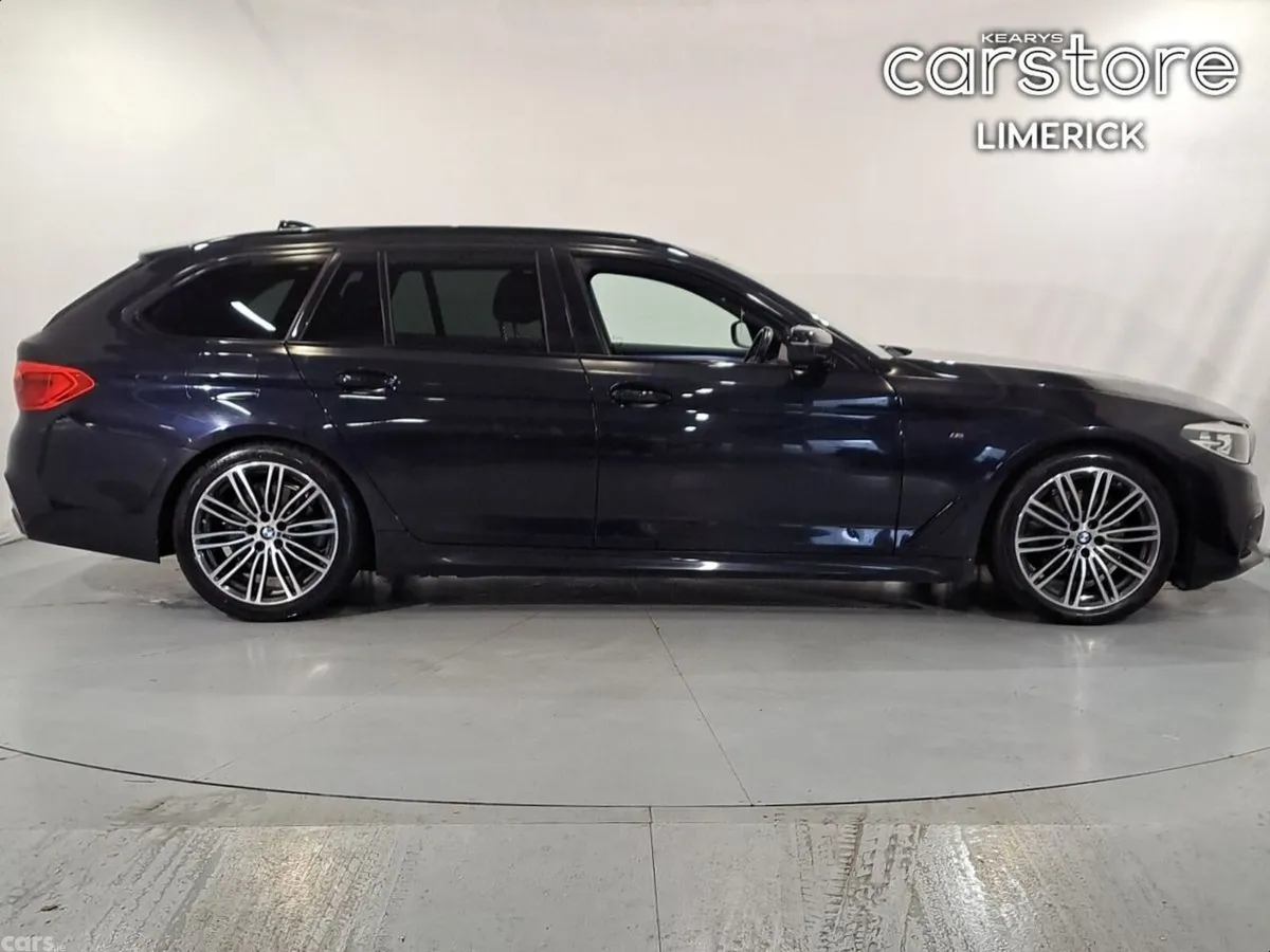 BMW 5-Series Estate, Diesel, 2019, Black