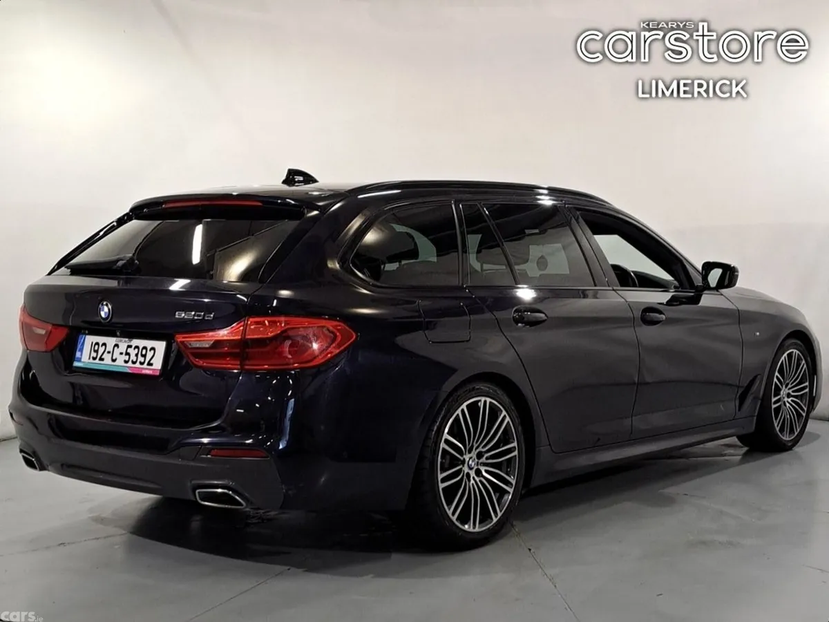 BMW 5-Series Estate, Diesel, 2019, Black