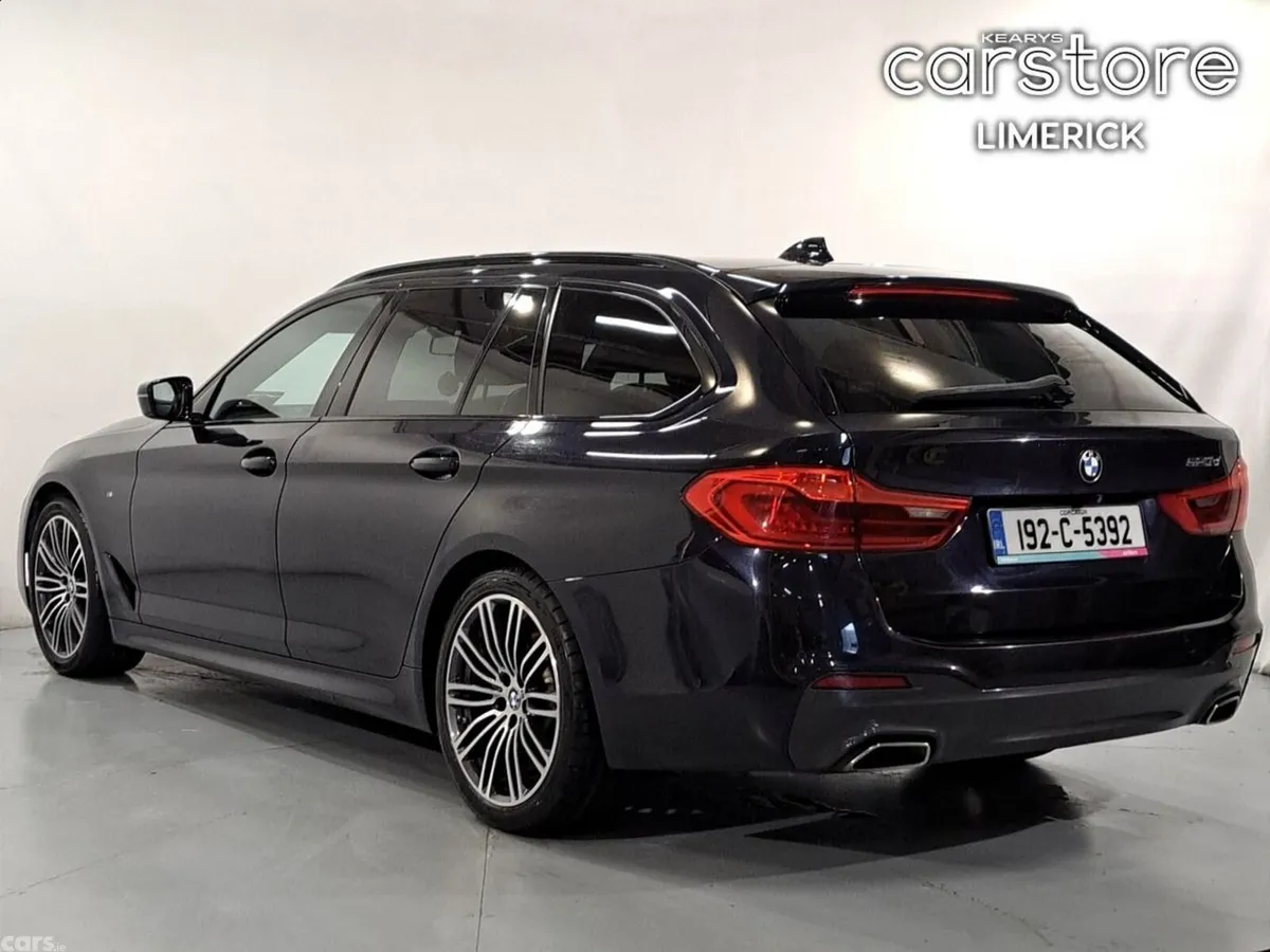 BMW 5-Series Estate, Diesel, 2019, Black