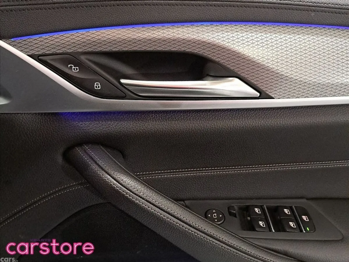 BMW 5-Series Estate, Diesel, 2019, Black
