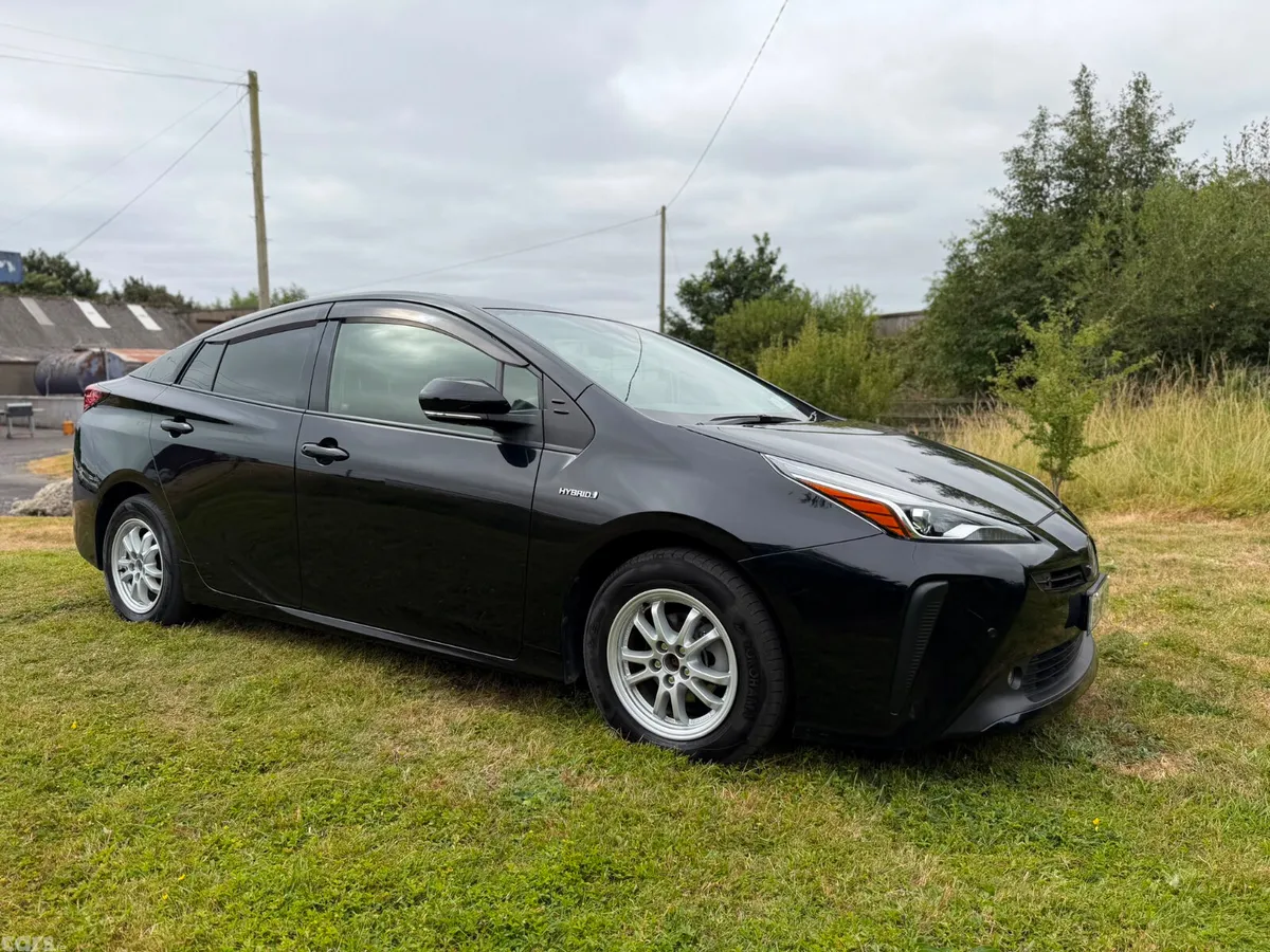 Toyota Prius Hatchback, Petrol Hybrid, 2020, Black