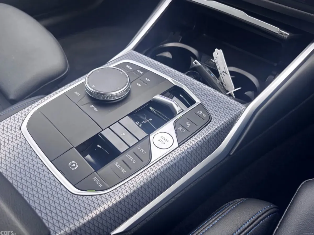 BMW 3-Series Saloon, Petrol Hybrid, 2024, White