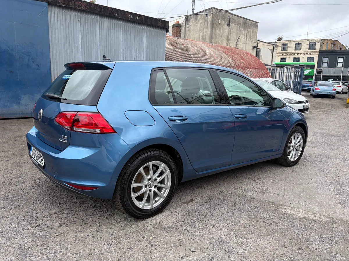 Volkswagen Golf Hatchback, Petrol, 2015, Blue