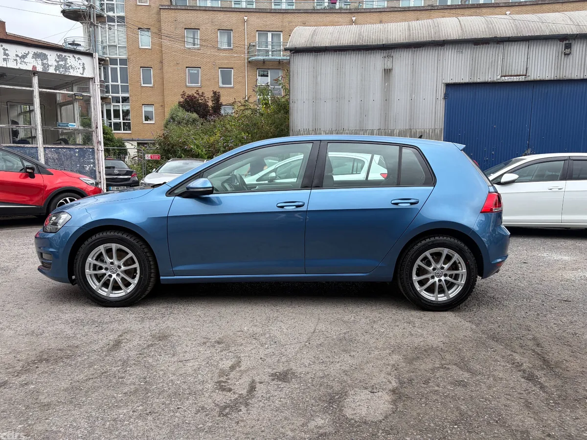 Volkswagen Golf Hatchback, Petrol, 2015, Blue